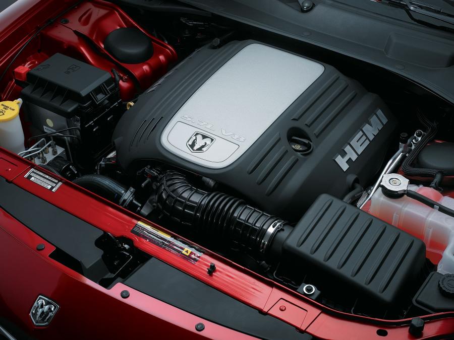 Dodge Charger R/T 2005 года  (фото 75 из 81)
